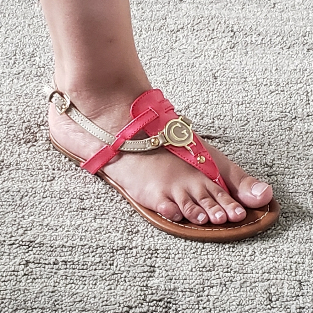 Guess sandals